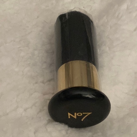 Boots Makeup No 7 Kabuki Brush Poshmark